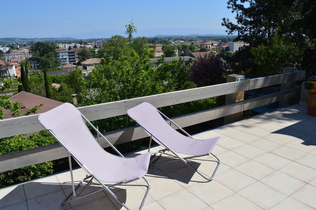 Casa Marta : Suites, Terrasses Et Vue Panoramique Турнон-сюр-Рон Екстер'єр фото